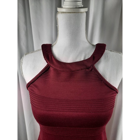 Love Cameron maroon short sleeveless dress - Picture 5 of 7